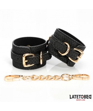 Esposas con Cadena Dorada Esposas con Cadena Dorada