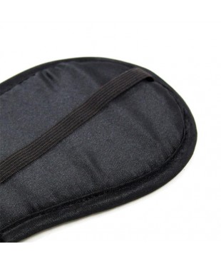 Antifaz de Saten Negro Antifaz de Saten Negro