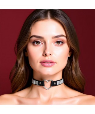 Collar con Corazón y Pedrería Estilo Choker Cuero Vegano Talla Única