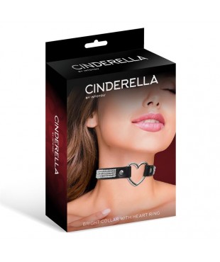 Collar con Corazon y Pedreria Estilo Choker Cuero Vegano Talla unica Collar con Corazon y Pedreria Estilo Choker Cuero Vegano Talla unica