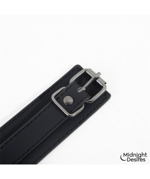 Collar con Esposas para Tobillos con Cadena