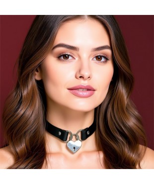 Collar con Candado de Corazón Cuero Vegano Talla Única
