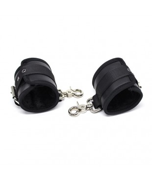 Esposas de Cuero Mosqueton Grande Negro