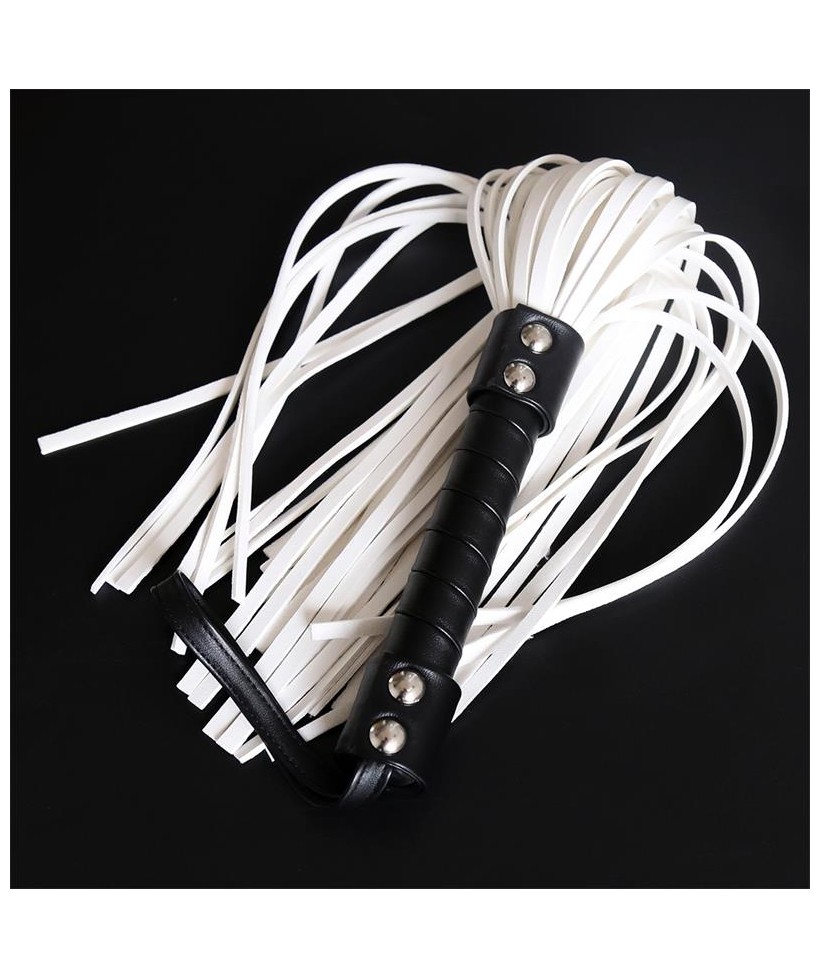 Flogger con Doble Remache 44 cm