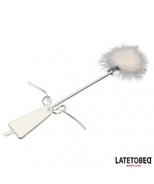 Plumero con Fusta Blanco